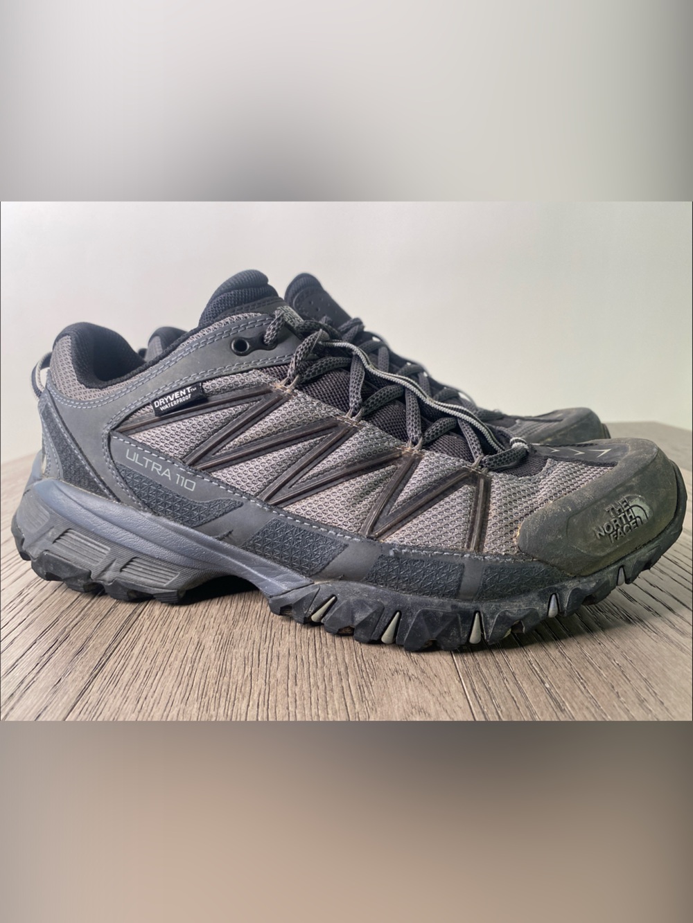 The North Face Men’s Ultra 110 Trail Shoes in Gray and Black Size 11.5 - Dirty